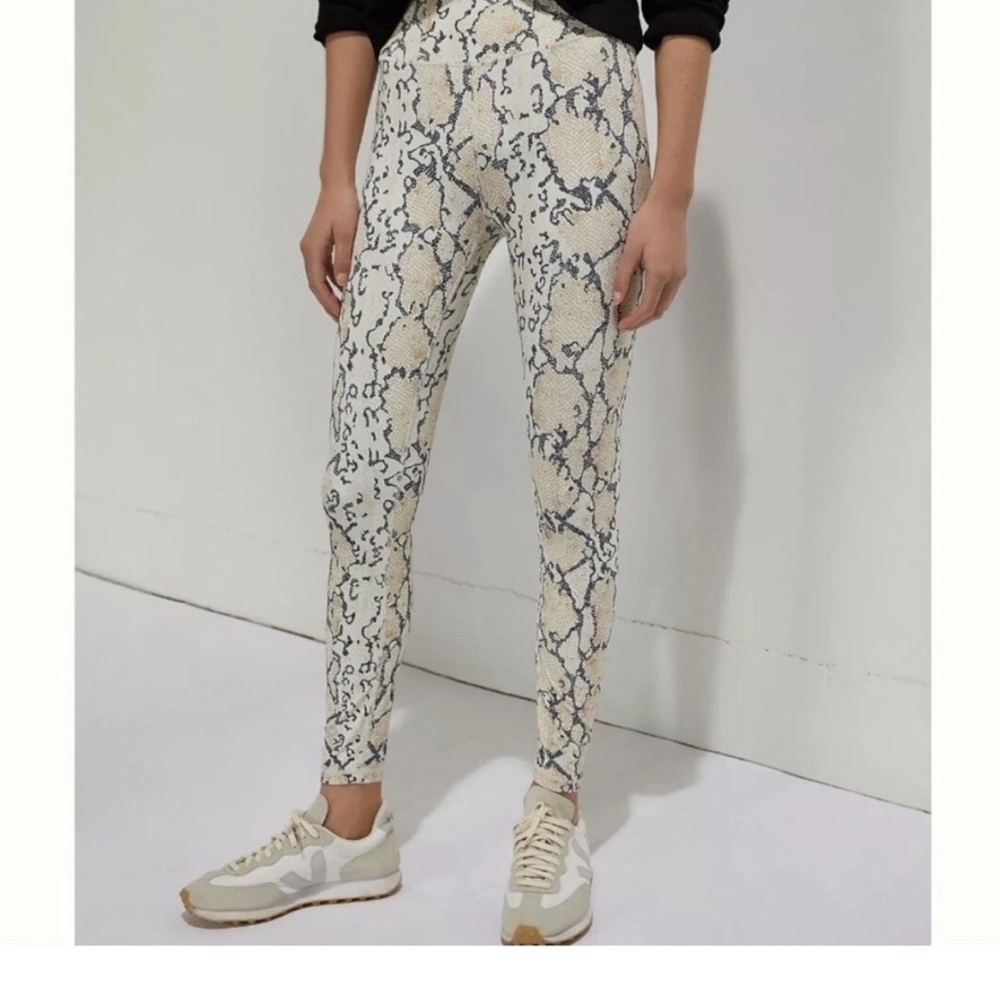 Anthropologie All Fenix White Python 7/8 Legging … - image 2